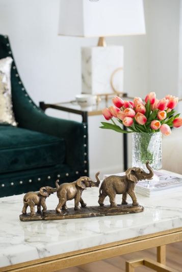 Elephant Family Statue – Three Generations